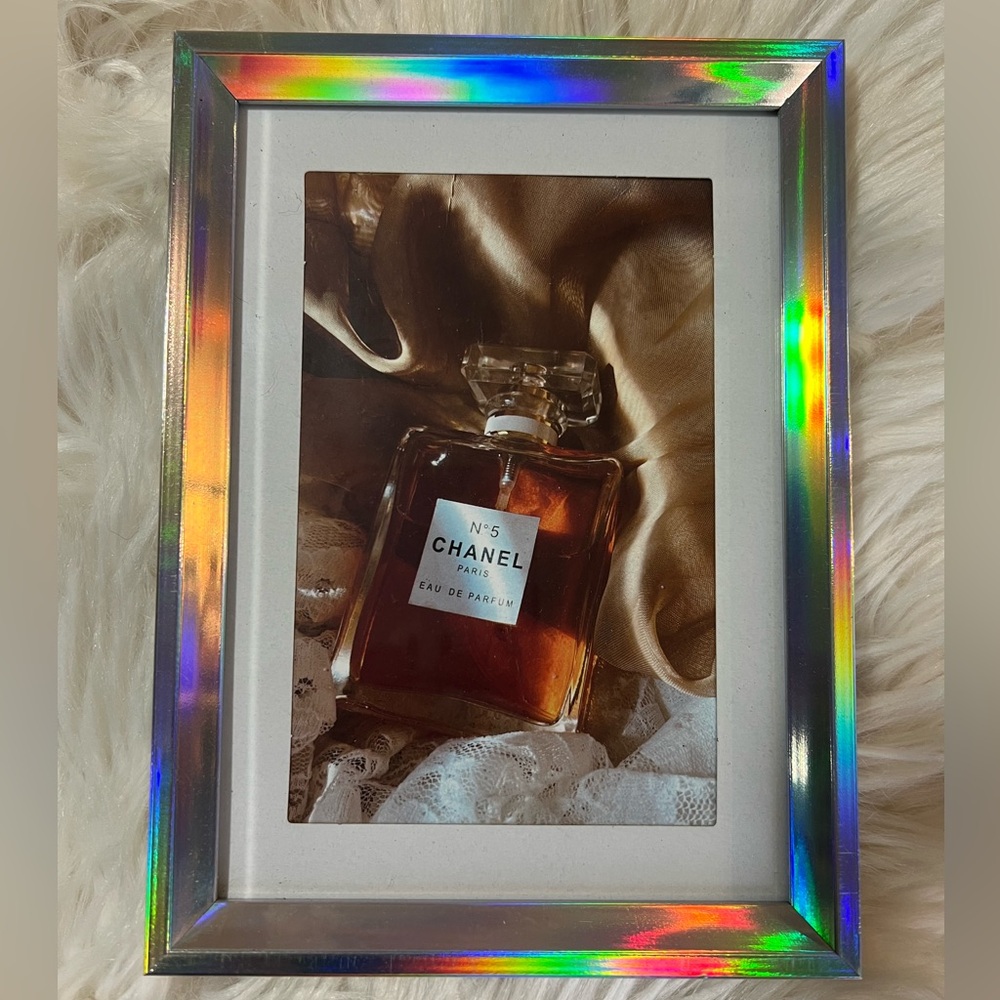 NEW Holographic Chanel No 5 4x6 Picture Frame